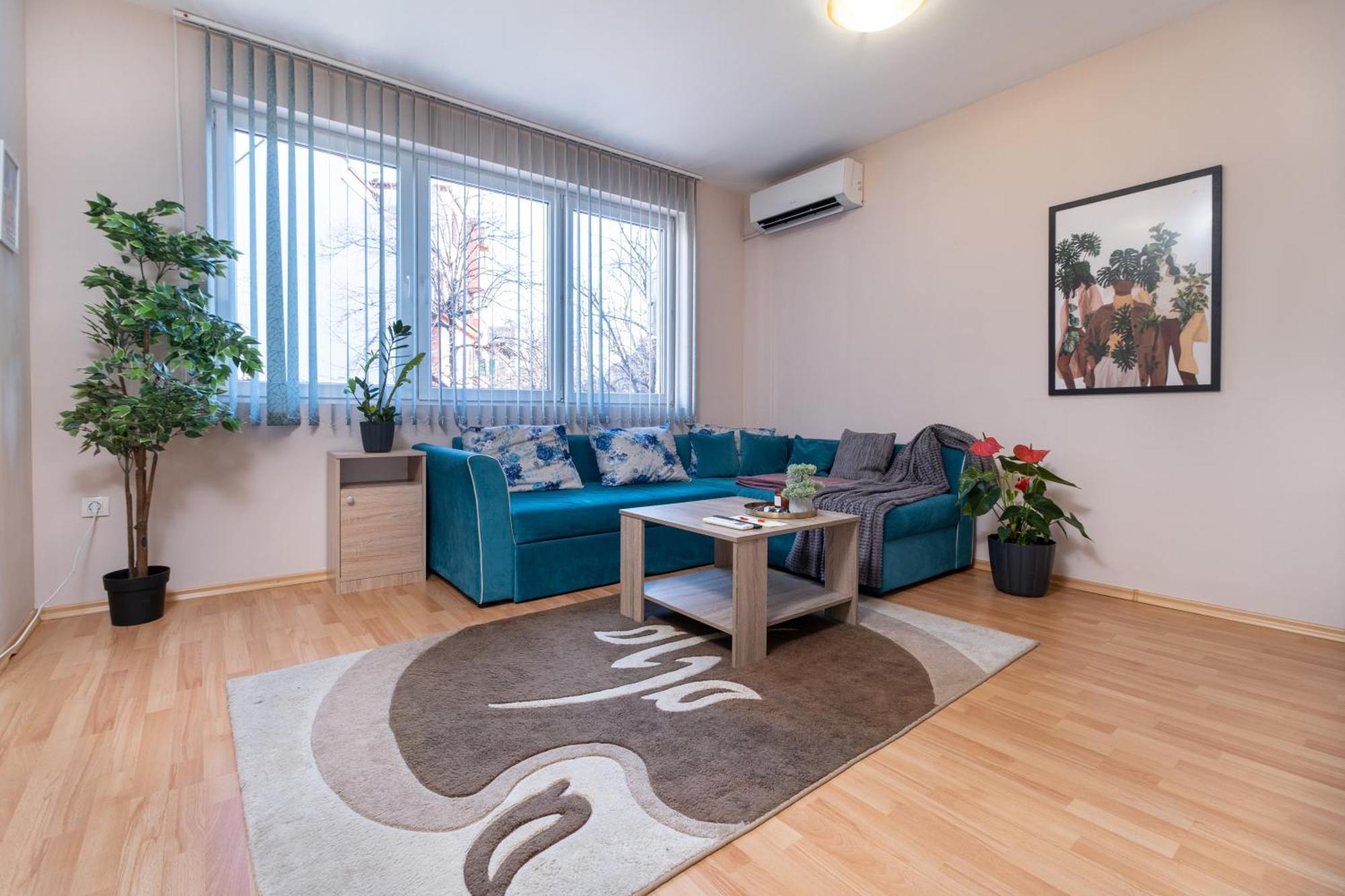 Comfortable 2Br Urban Getaway In City Center Пловдив Экстерьер фото